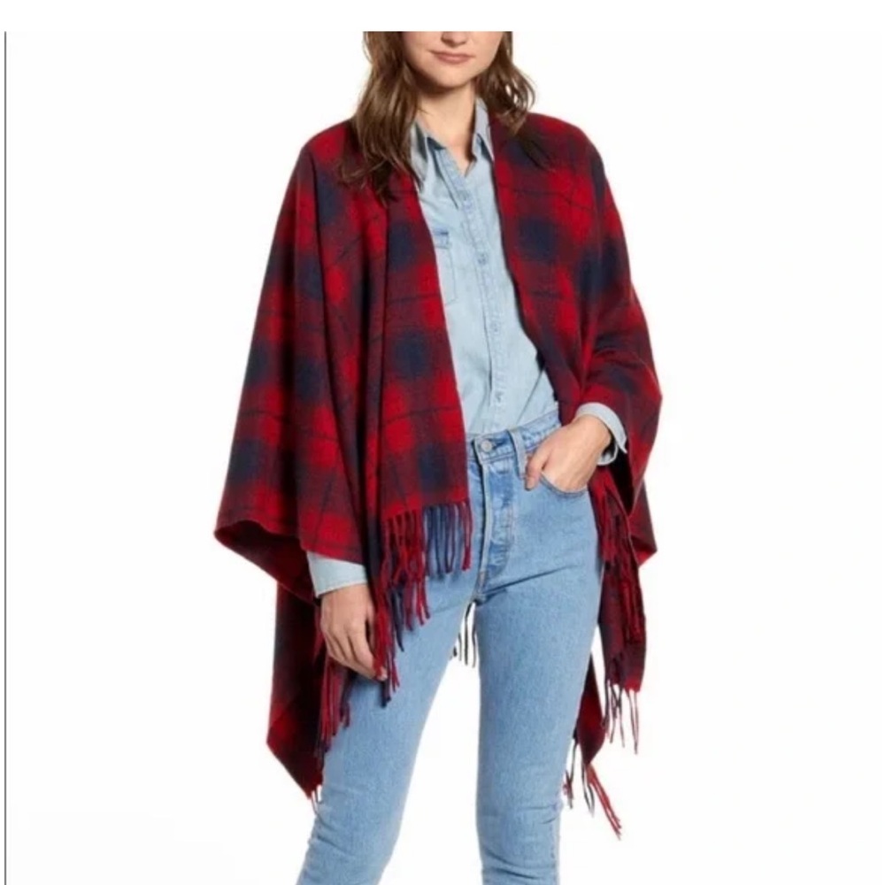 Treasure & Bond fringe plaid blanket wrap Shawl poncho scarf one size.
